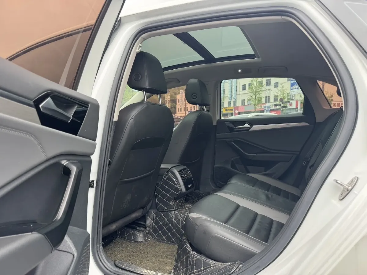 2022 Volkswagen Sagitar 1.2T 116HP L4 7DCT,autocango,china used car exporter,china ev exporter,chinese used car exporter,chinese used ev exporter