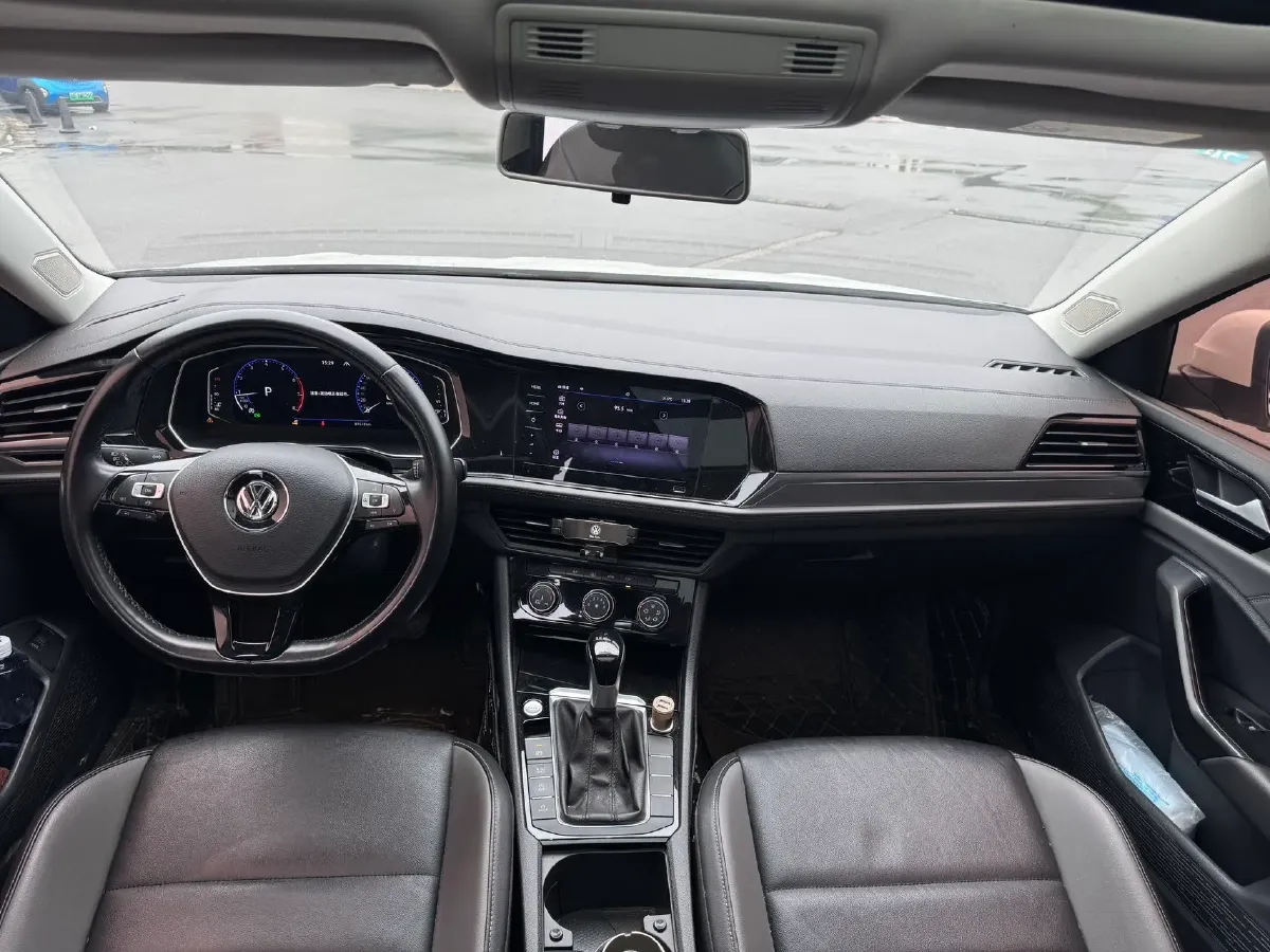 2022 Volkswagen Sagitar 1.2T 116HP L4 7DCT,autocango,china used car exporter,china ev exporter,chinese used car exporter,chinese used ev exporter