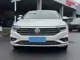 2022 Volkswagen Sagitar 1.2T 116HP L4 7DCT