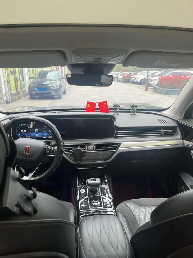 2022 HongQi HS5 2.0T 224HP L4 6AT,autocango,china used car exporter,china ev exporter,chinese used car exporter,chinese used ev exporter