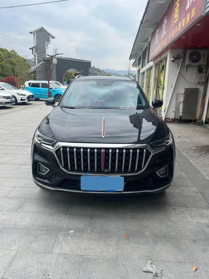 2022 HongQi HS5 2.0T 224HP L4 6AT,autocango,china used car exporter,china ev exporter,chinese used car exporter,chinese used ev exporter