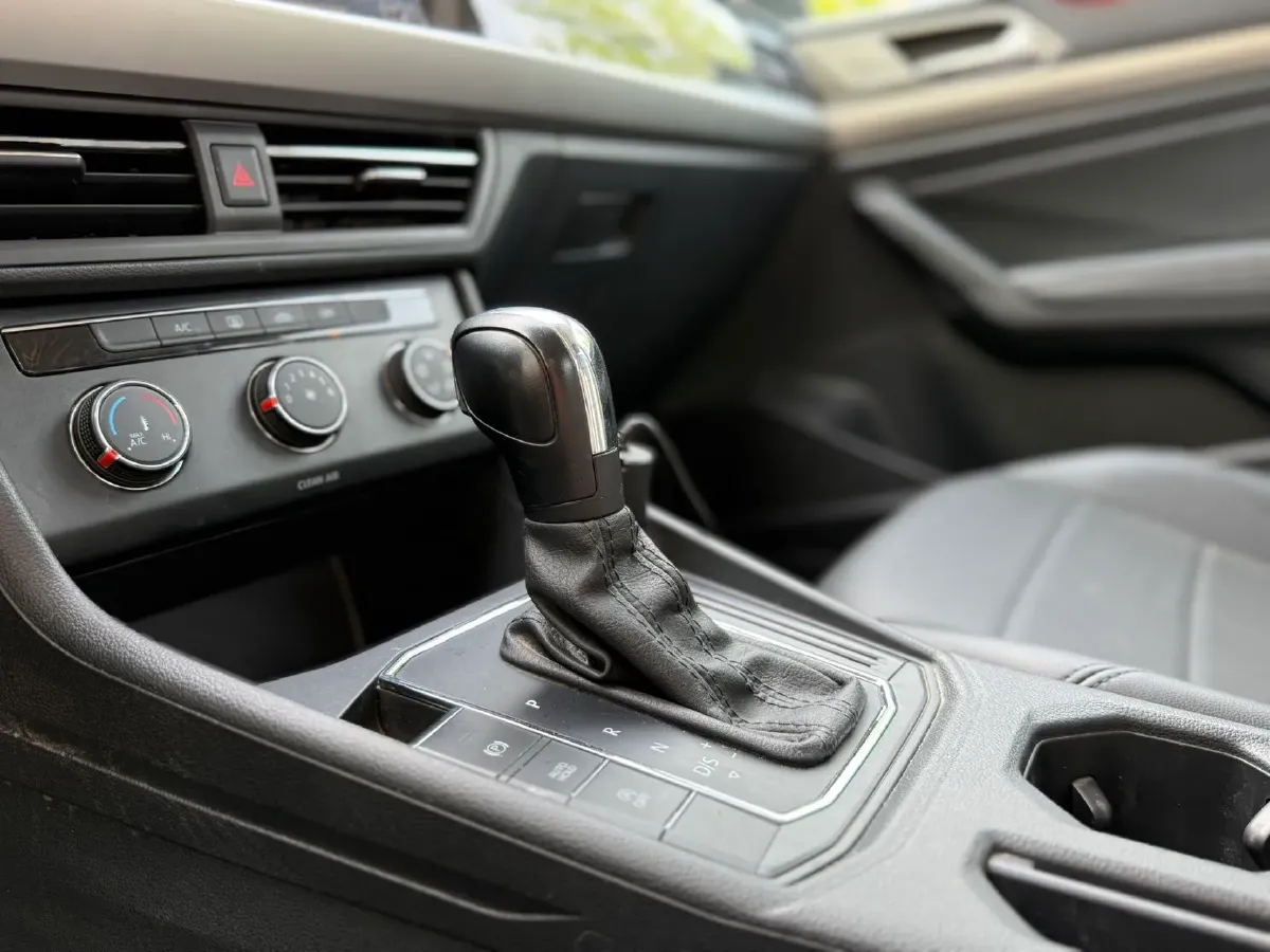 2021 Volkswagen Lavida 1.5L 113HP L4 6AT,autocango,china used car exporter,china ev exporter,chinese used car exporter,chinese used ev exporter