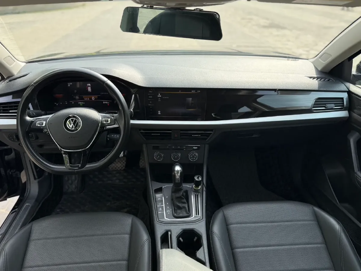 2021 Volkswagen Lavida 1.5L 113HP L4 6AT,autocango,china used car exporter,china ev exporter,chinese used car exporter,chinese used ev exporter