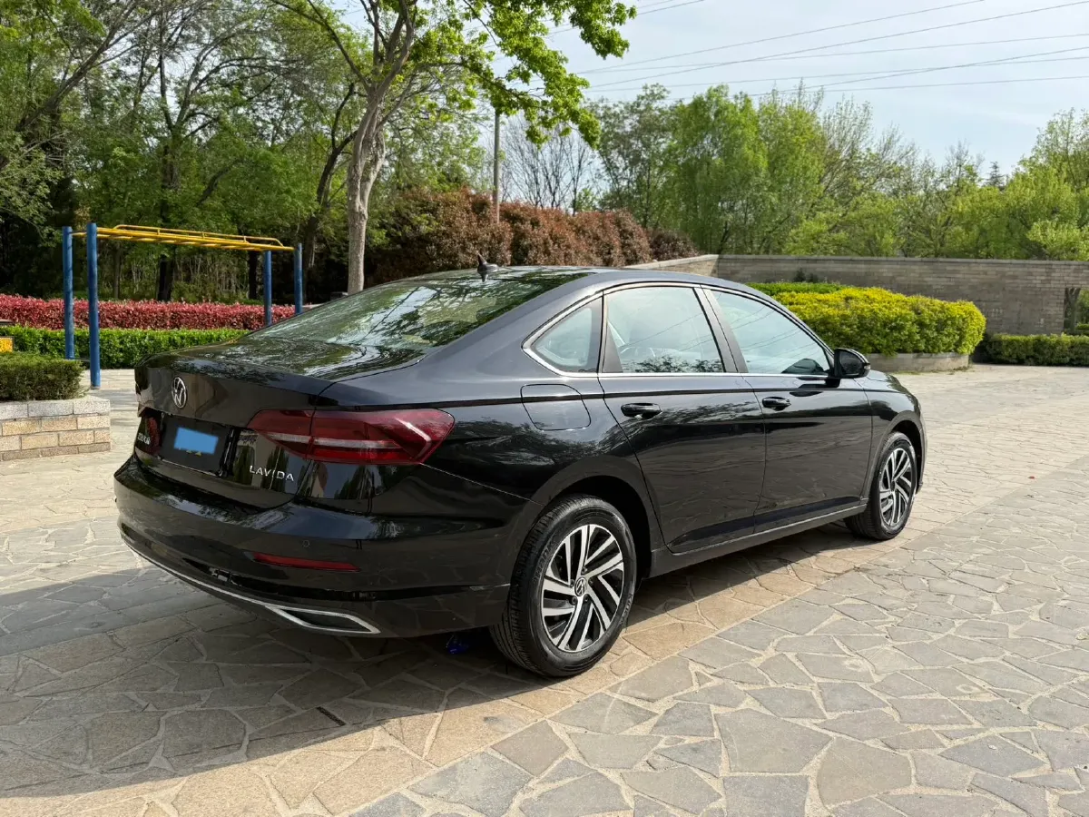 2021 Volkswagen Lavida 1.5L 113HP L4 6AT,autocango,china used car exporter,china ev exporter,chinese used car exporter,chinese used ev exporter