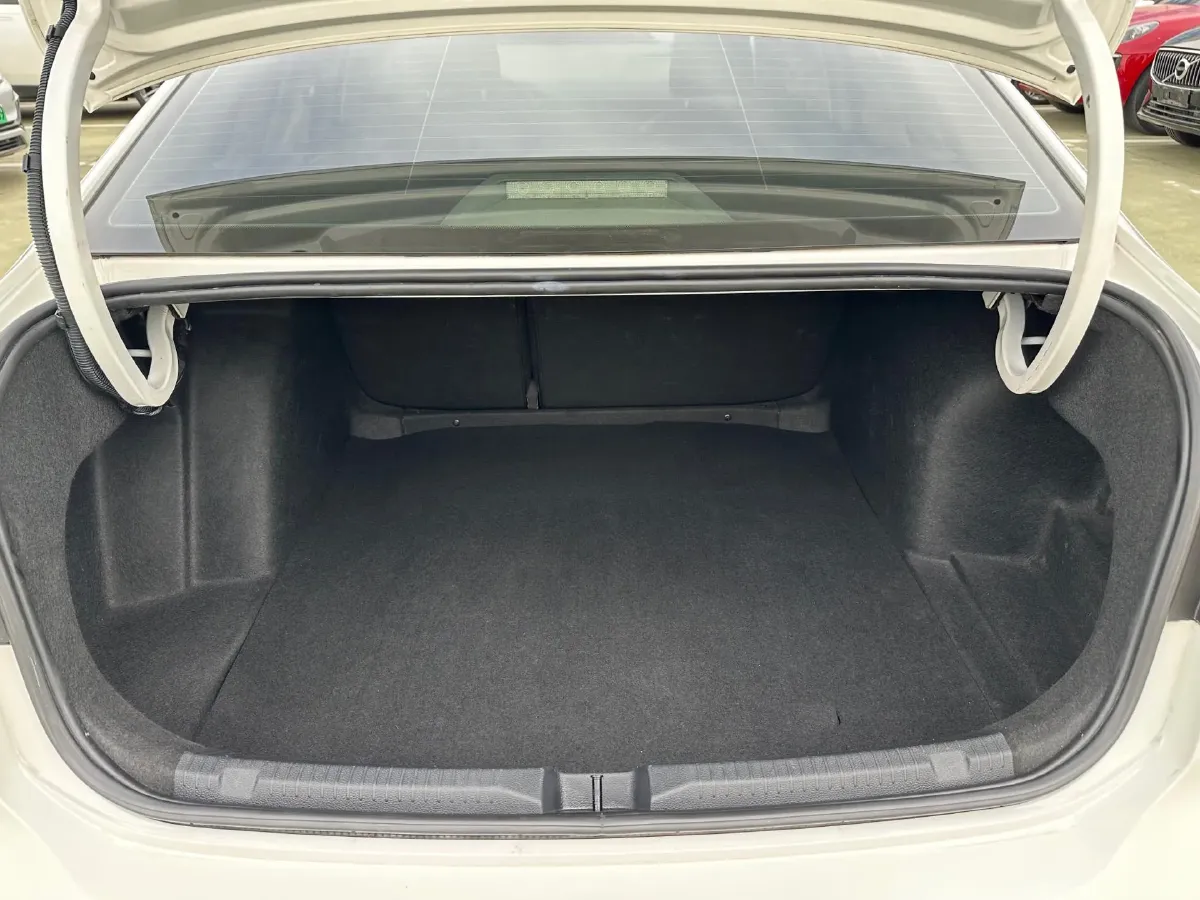 2018 Volkswagen Lavida 1.2T 116HP L4 7DCT,autocango,china used car exporter,china ev exporter,chinese used car exporter,chinese used ev exporter