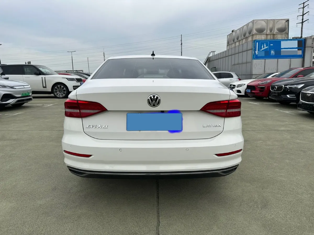 2018 Volkswagen Lavida 1.2T 116HP L4 7DCT,autocango,china used car exporter,china ev exporter,chinese used car exporter,chinese used ev exporter