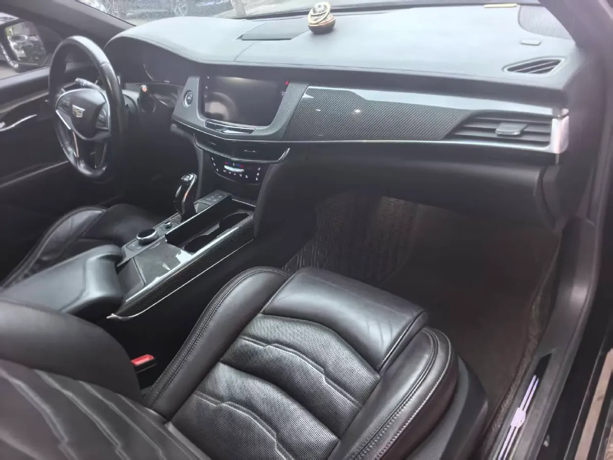 2022 Cadillac CT6 2.0T 237HP L4 10AT,autocango,china used car exporter,china ev exporter,chinese used car exporter,chinese used ev exporter