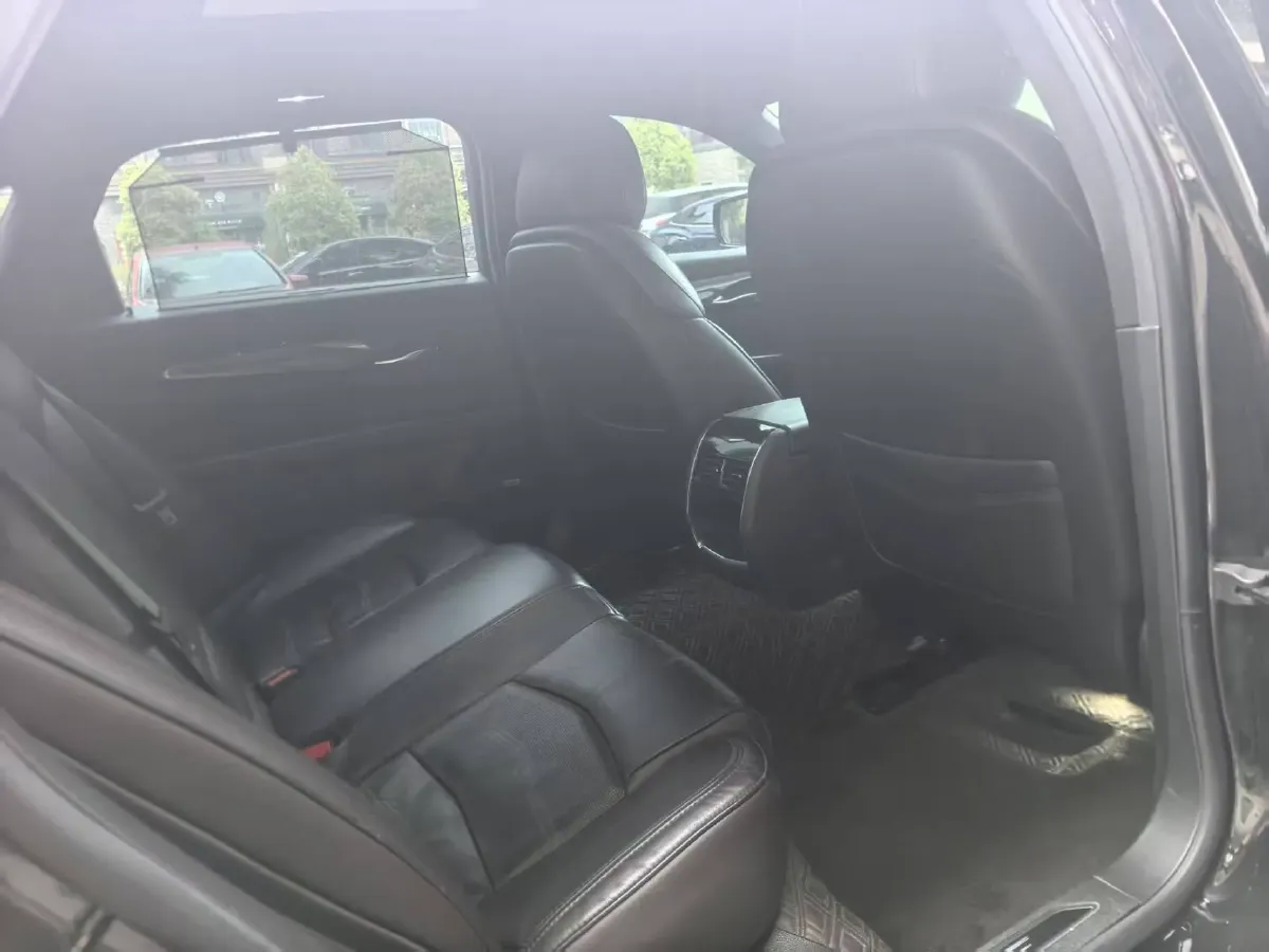 2022 Cadillac CT6 2.0T 237HP L4 10AT,autocango,china used car exporter,china ev exporter,chinese used car exporter,chinese used ev exporter