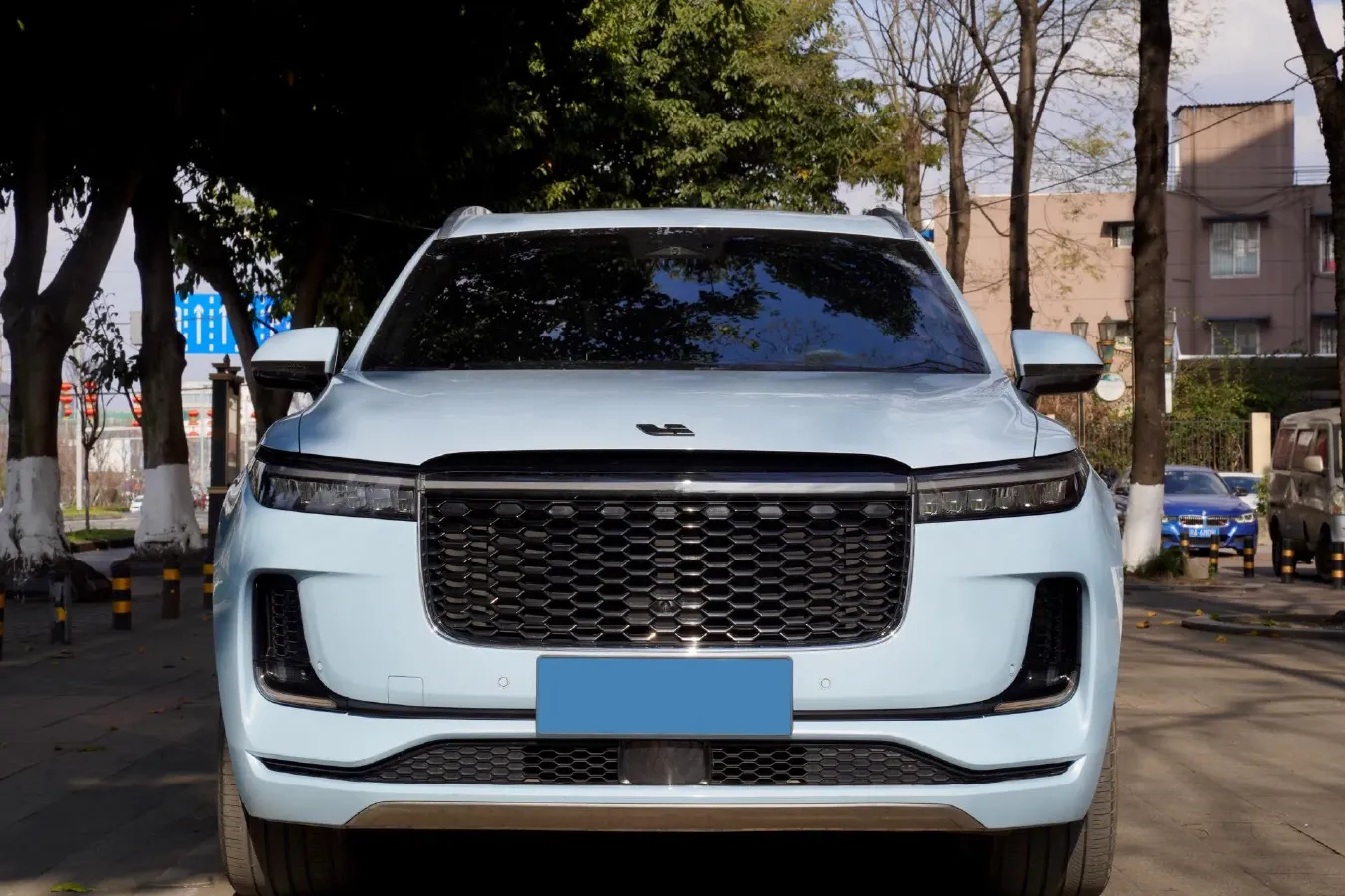 2021 Li ONE Range Extended 131HP REEV 40.5KWH,autocango,china used car exporter,china ev exporter,chinese used car exporter,chinese used ev exporter