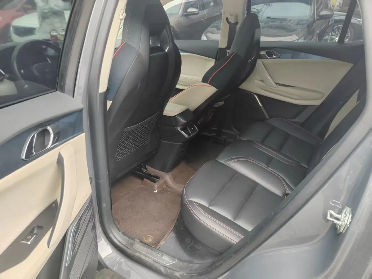 2020 LYNK&CO 06 1.5T 177HP L3 7DCT,autocango,china used car exporter,china ev exporter,chinese used car exporter,chinese used ev exporter