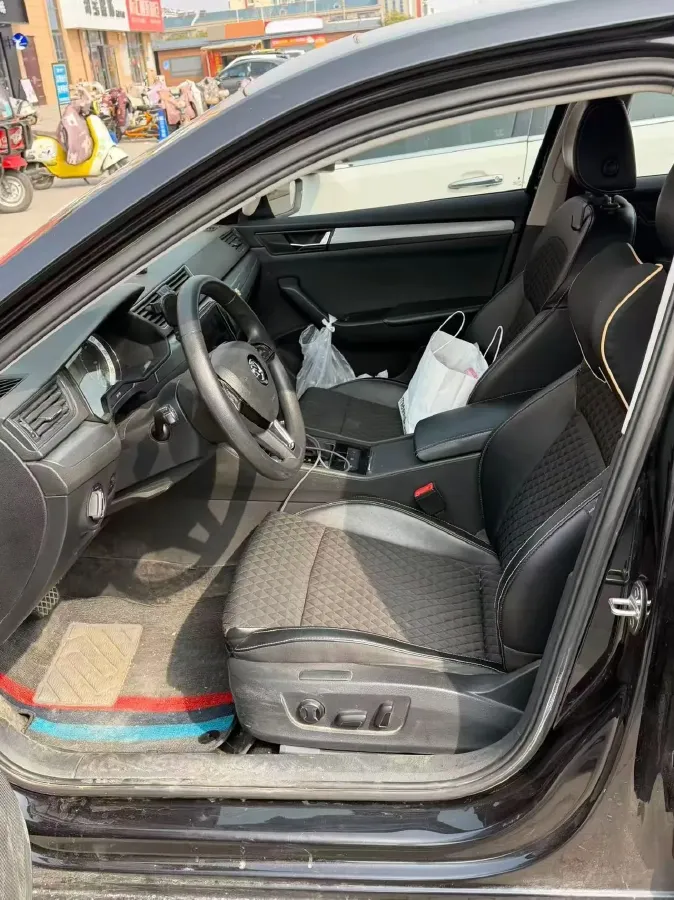 2018 Nissan Terra 2.5L 184HP L4 7AT,autocango,china used car exporter,china ev exporter,chinese used car exporter,chinese used ev exporter