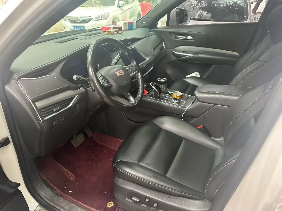 2021 Cadillac XT4 2.0T 237HP L4 9AT,autocango,china used car exporter,china ev exporter,chinese used car exporter,chinese used ev exporter