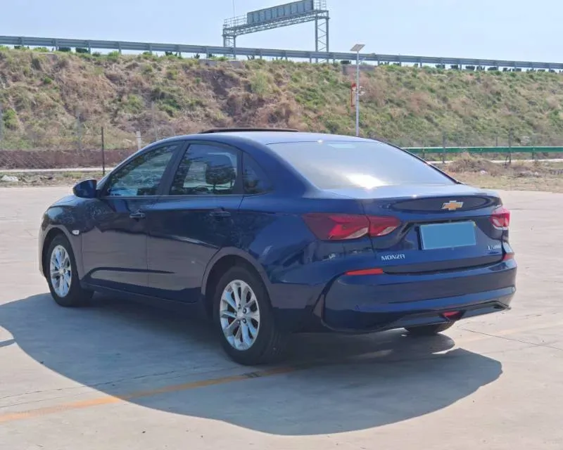 2023 Chevrolet Monza 1.5L 113HP L4 6DCT,autocango,china used car exporter,china ev exporter,chinese used car exporter,chinese used ev exporter
