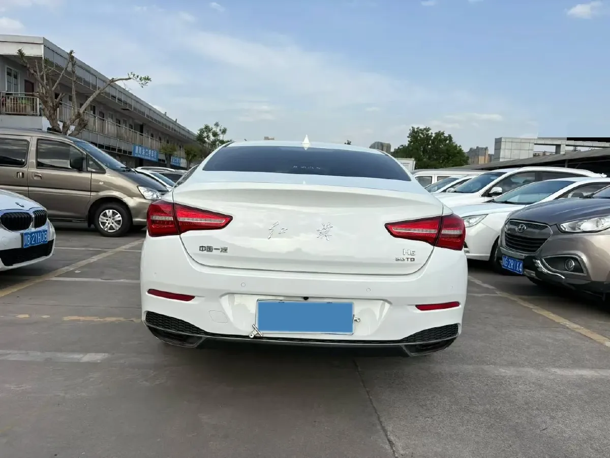 2019 HongQi H5 1.8T 180HP L4 6AT,autocango,china used car exporter,china ev exporter,chinese used car exporter,chinese used ev exporter