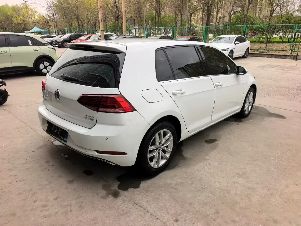2019 Volkswagen Golf 1.4T 150HP L4 7DCT,autocango,china used car exporter,china ev exporter,chinese used car exporter,chinese used ev exporter