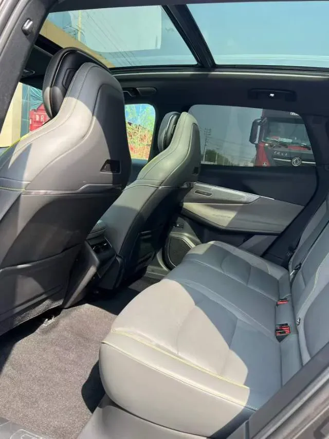 2023 LYNK&CO 08 EM-P 1.5T 163HP L4 3DHT PHEV 21.2KWH,autocango,china used car exporter,china ev exporter,chinese used car exporter,chinese used ev exporter