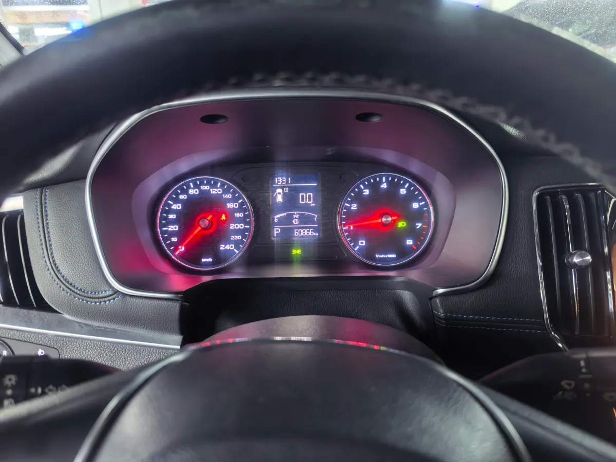 2020 Roewe RX5 1.5T 169HP L4 7DCT,autocango,china used car exporter,china ev exporter,chinese used car exporter,chinese used ev exporter