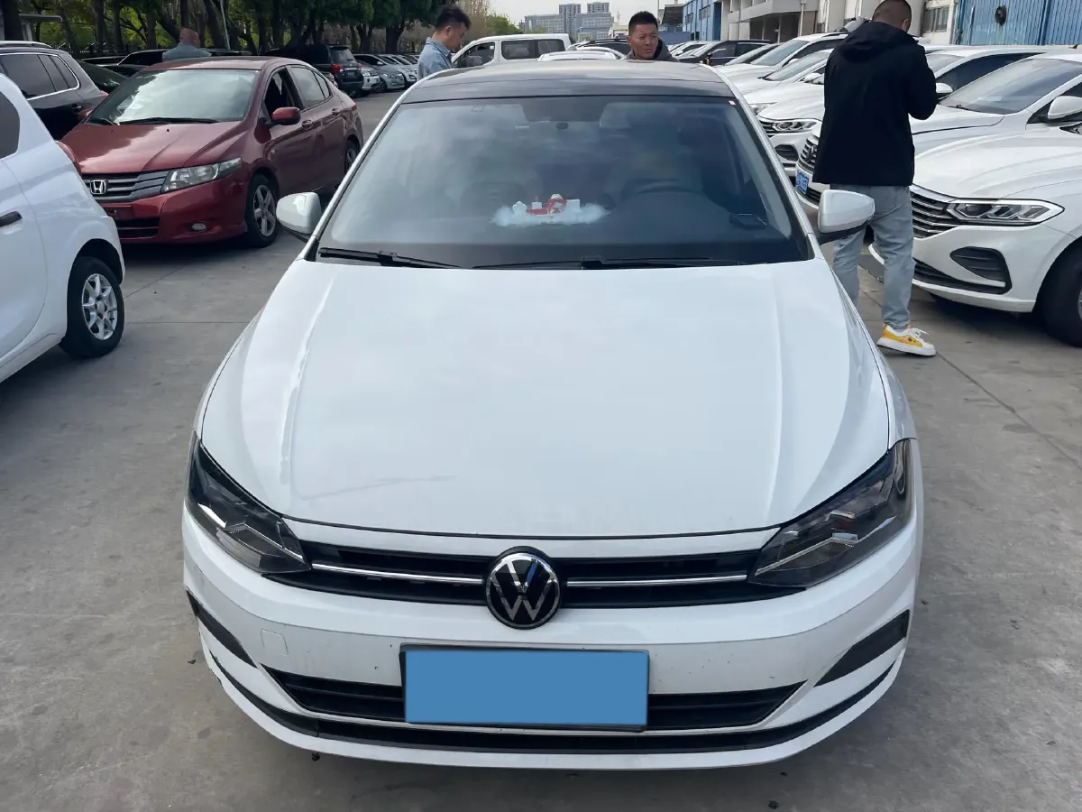 2023 Volkswagen Polo 1.5L 113HP L4 6AT,autocango,china used car exporter,china ev exporter,chinese used car exporter,chinese used ev exporter