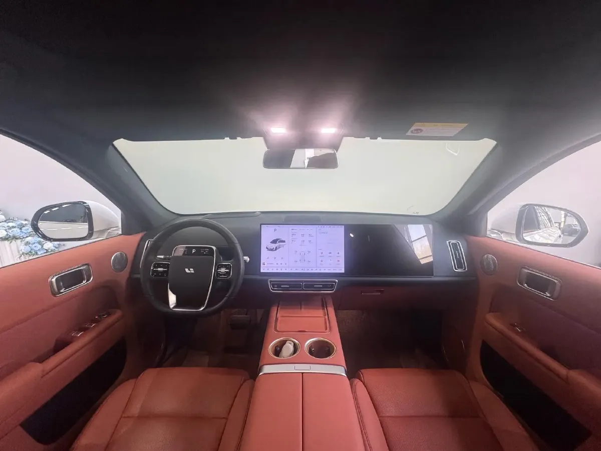 2024 Li L7 Range Extended 154HP REEV 42.8KWH,autocango,china used car exporter,china ev exporter,chinese used car exporter,chinese used ev exporter