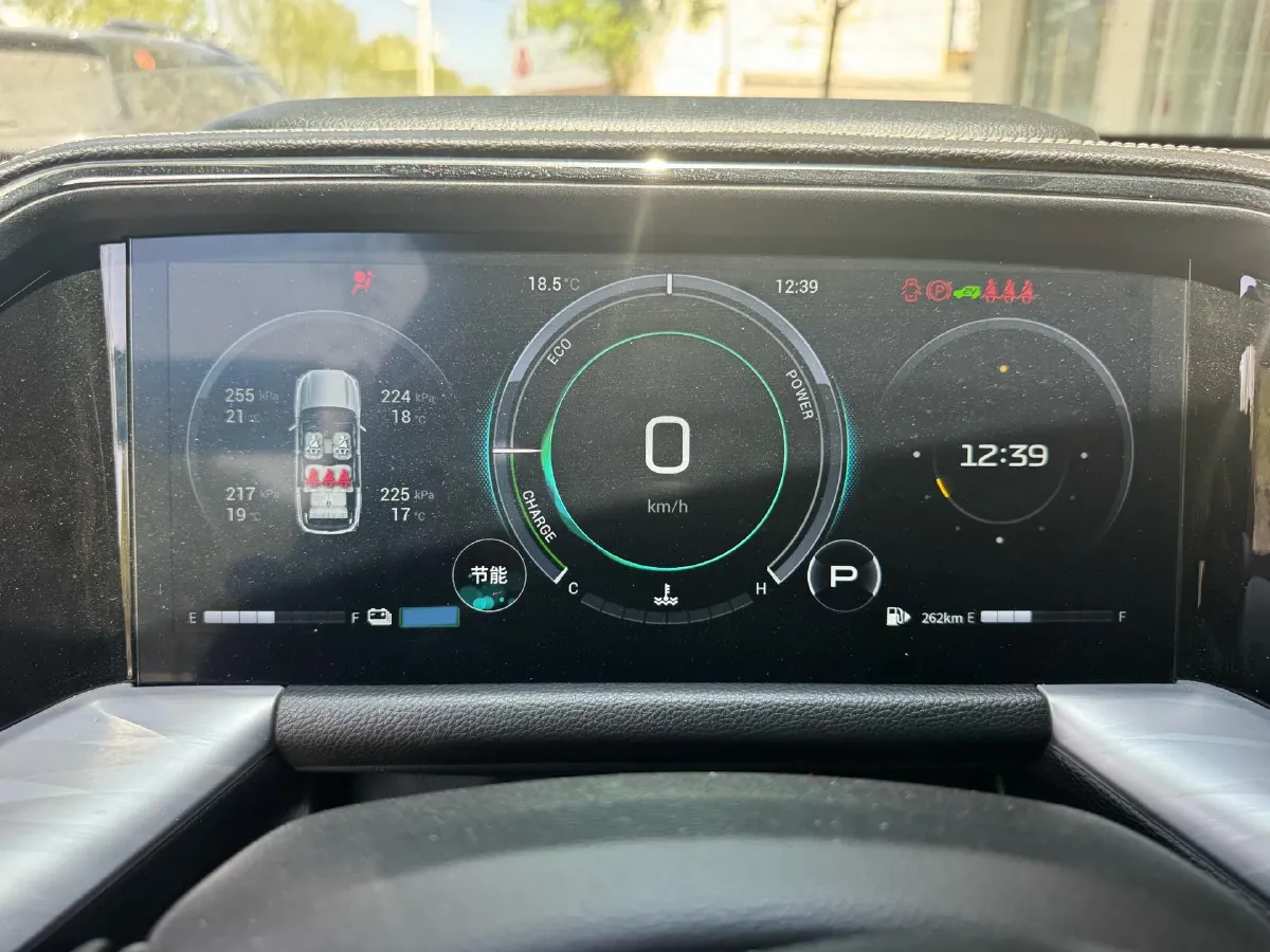 2022 GAC Trumpchi GS8 2.0T 190HP L4 E-CVT Hybrid,autocango,china used car exporter,china ev exporter,chinese used car exporter,chinese used ev exporter