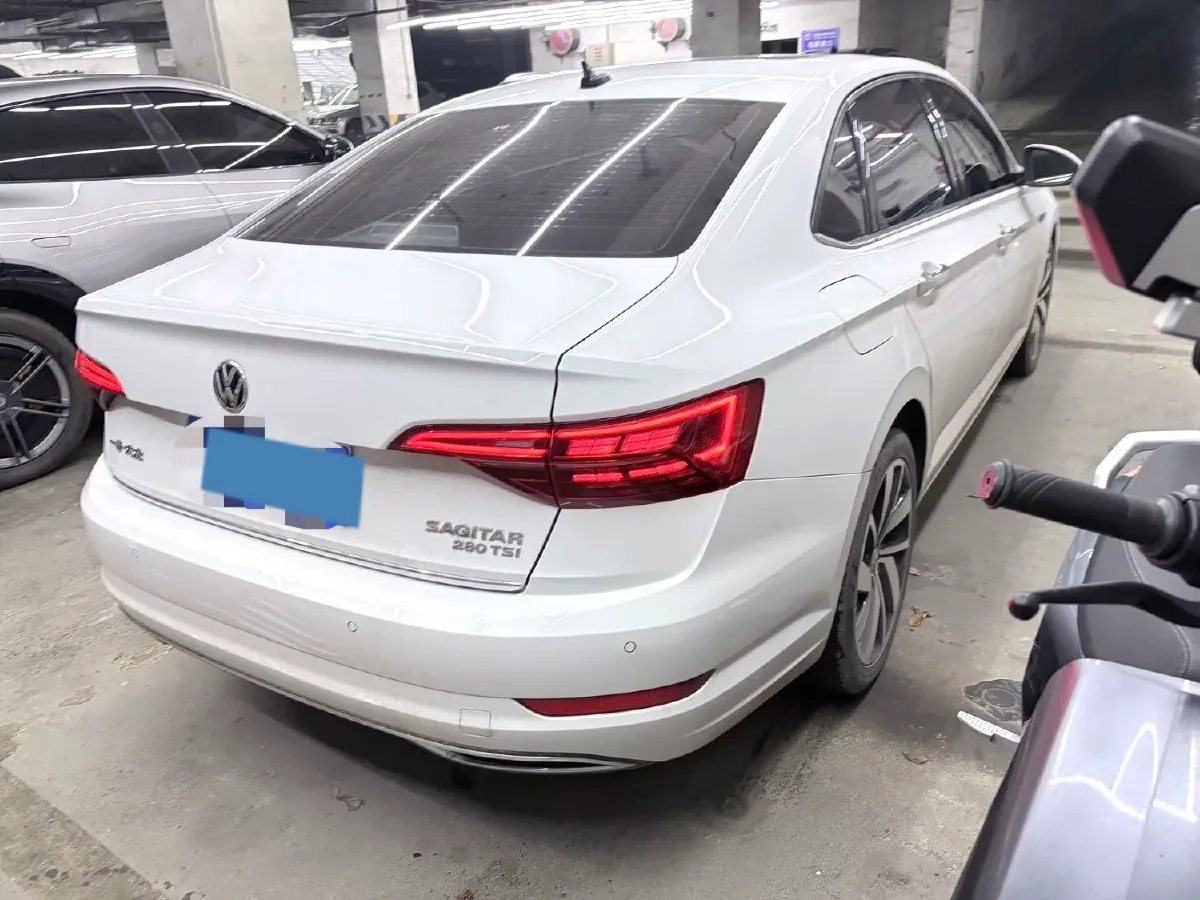 2021 Volkswagen Sagitar 1.4T 150HP L4 7DCT,autocango,china used car exporter,china ev exporter,chinese used car exporter,chinese used ev exporter