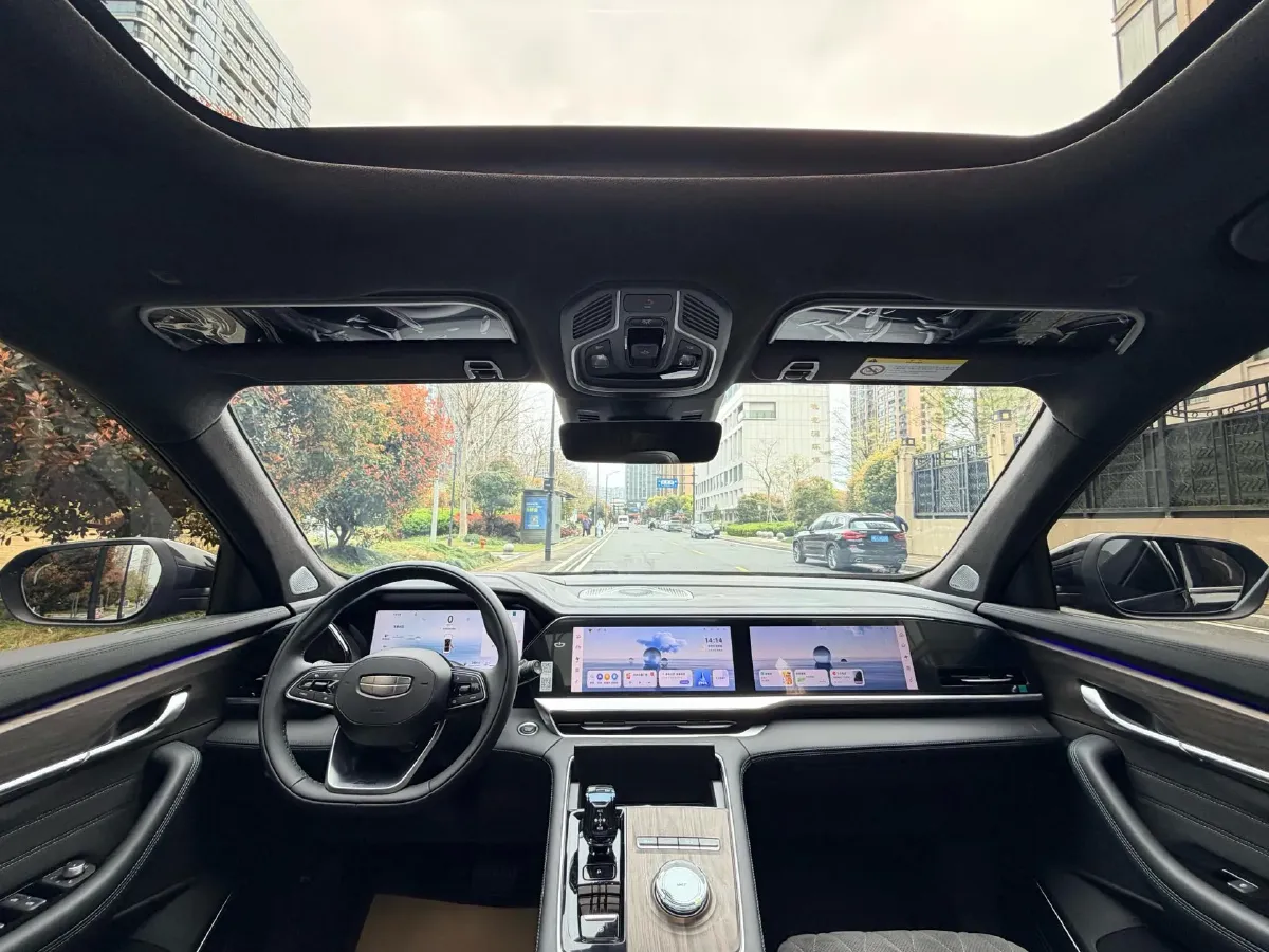 2025 Geely Monjaro 2.0T 238HP L4 8AT,autocango,china used car exporter,china ev exporter,chinese used car exporter,chinese used ev exporter