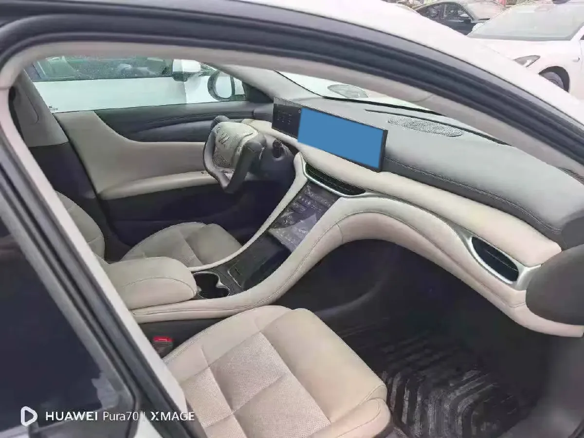 2024 IM L6 BEV 75KWH,autocango,china used car exporter,china ev exporter,chinese used car exporter,chinese used ev exporter