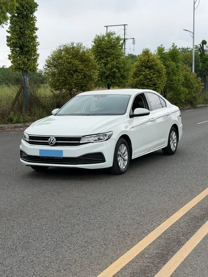2019 Bestune T77 1.2T 143HP L4 7DCT,autocango,china used car exporter,china ev exporter,chinese used car exporter,chinese used ev exporter