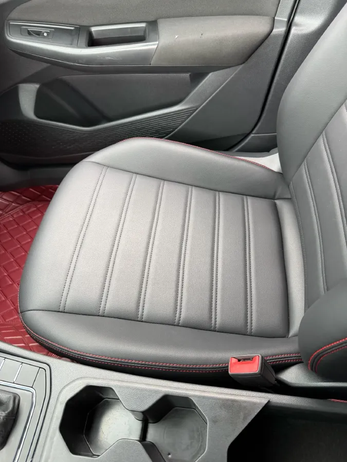 2019 Bestune T77 1.2T 143HP L4 7DCT,autocango,china used car exporter,china ev exporter,chinese used car exporter,chinese used ev exporter