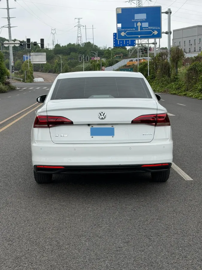 2019 Bestune T77 1.2T 143HP L4 7DCT,autocango,china used car exporter,china ev exporter,chinese used car exporter,chinese used ev exporter