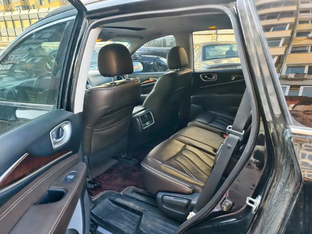 2016 Jaguar XF 2.0T 240HP L4 8AT,autocango,china used car exporter,china ev exporter,chinese used car exporter,chinese used ev exporter