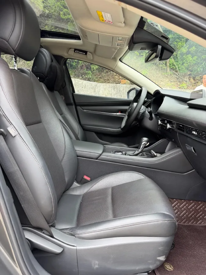 2021 Mazda 3 Axela 2.0L 158HP L4 6AT,autocango,china used car exporter,china ev exporter,chinese used car exporter,chinese used ev exporter