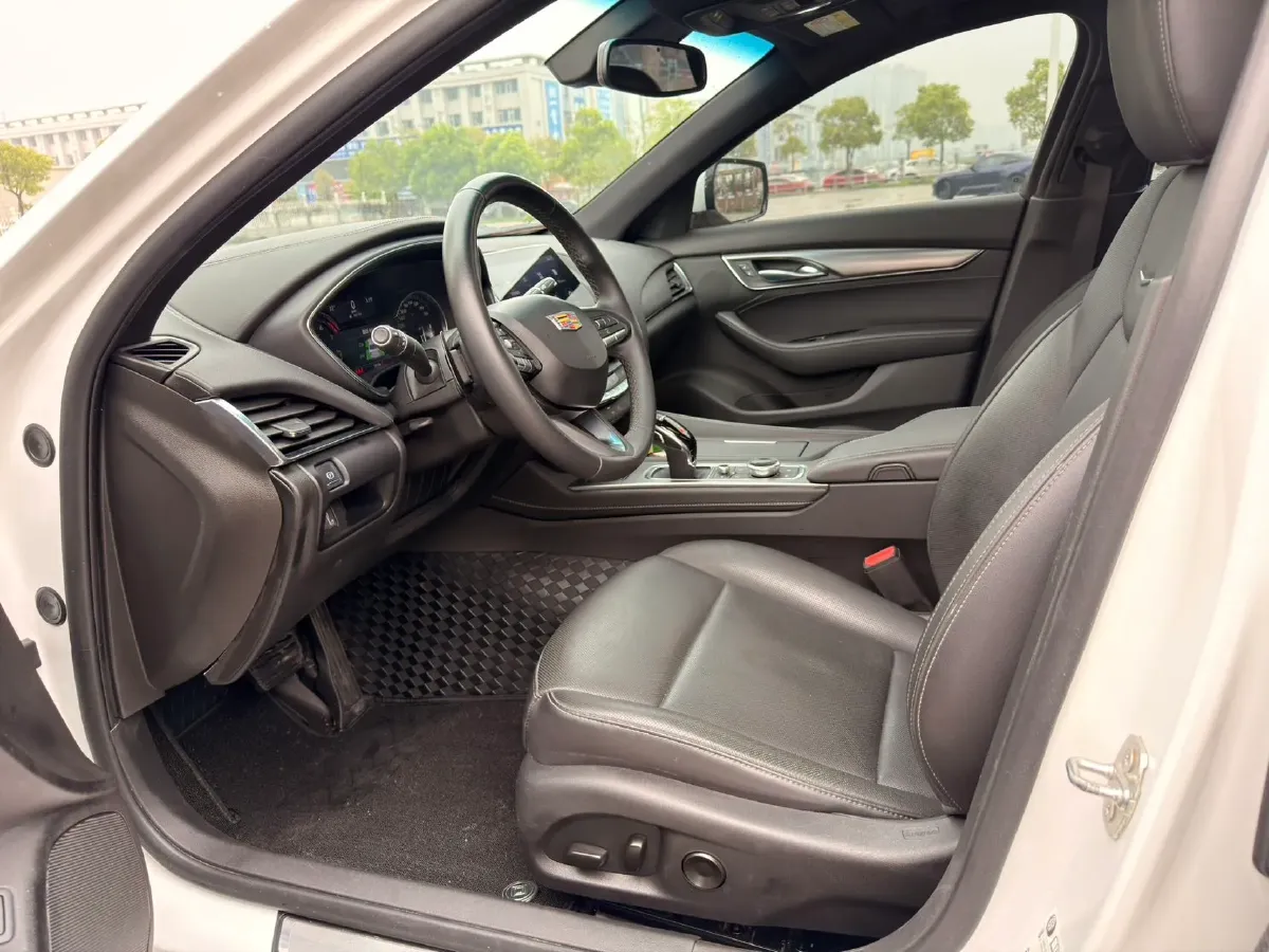 2023 Cadillac CT5 2.0T 237HP L4 10AT,autocango,china used car exporter,china ev exporter,chinese used car exporter,chinese used ev exporter