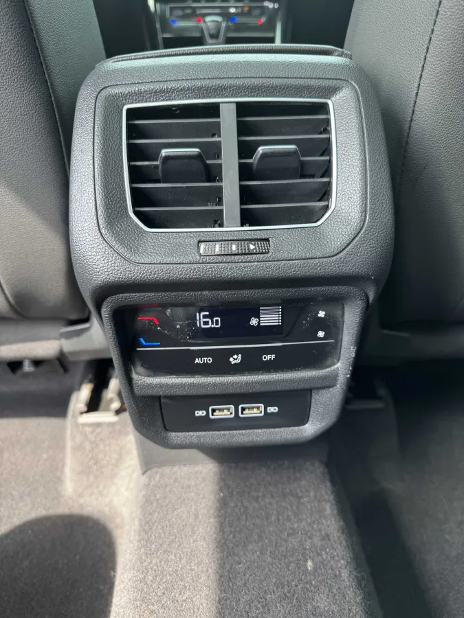 2022 Volkswagen Tayron 1.4T 150HP L4 7DCT,autocango,china used car exporter,china ev exporter,chinese used car exporter,chinese used ev exporter