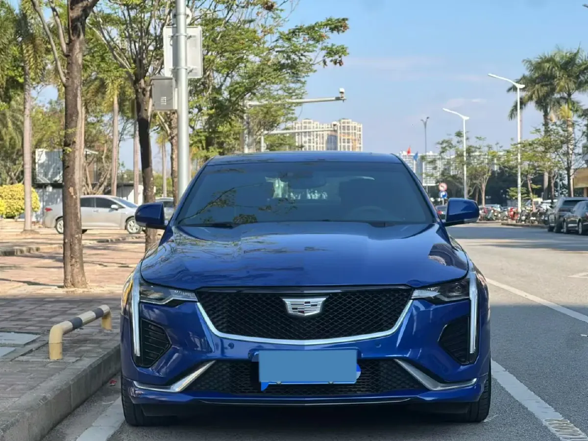 2021 Cadillac CT4 2.0T 237HP L4 8AT,autocango,china used car exporter,china ev exporter,chinese used car exporter,chinese used ev exporter