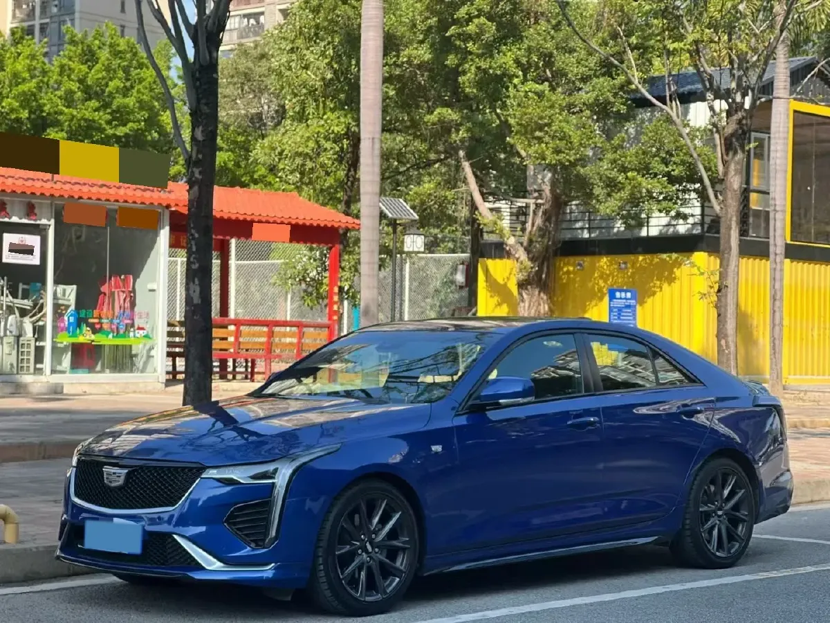 2021 Cadillac CT4 2.0T 237HP L4 8AT,autocango,china used car exporter,china ev exporter,chinese used car exporter,chinese used ev exporter