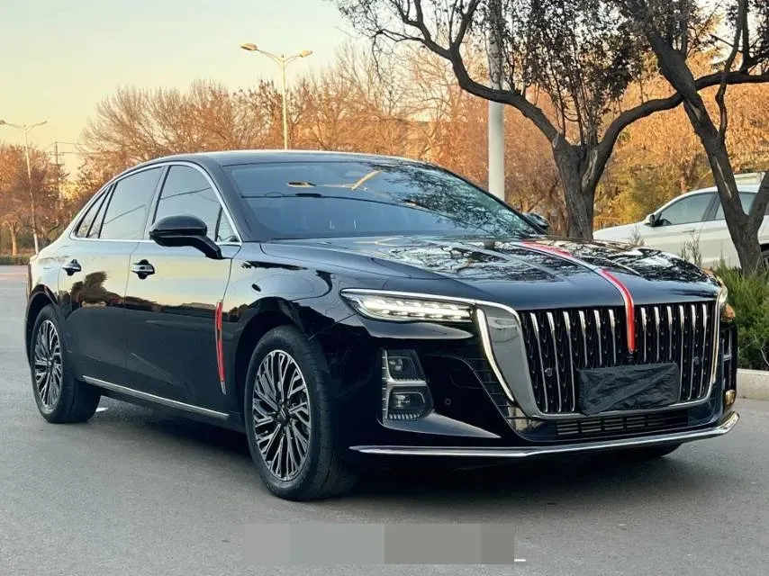 2025 HongQi H5 2.0T 224HP L4 8AT,autocango,china used car exporter,china ev exporter,chinese used car exporter,chinese used ev exporter