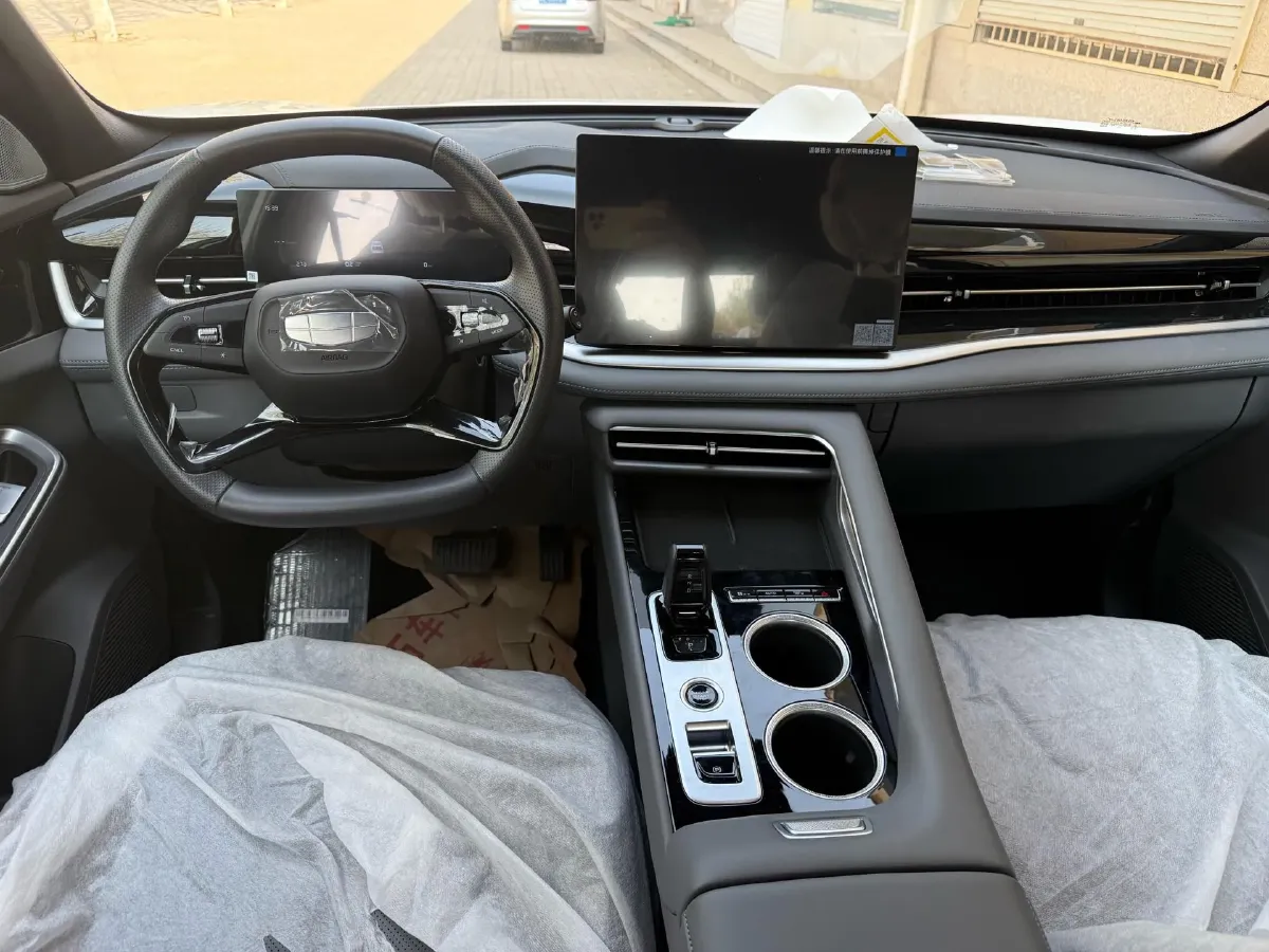 2026 Geely Azkarra 1.5T 181HP L4 7DCT,autocango,china used car exporter,china ev exporter,chinese used car exporter,chinese used ev exporter