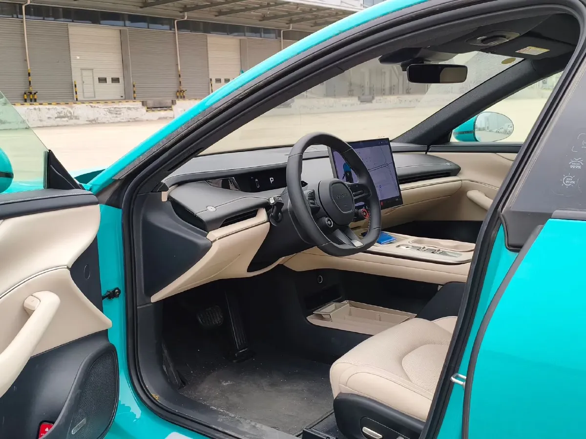 2024 MI SU7 BEV 73.6KWH,autocango,china used car exporter,china ev exporter,chinese used car exporter,chinese used ev exporter