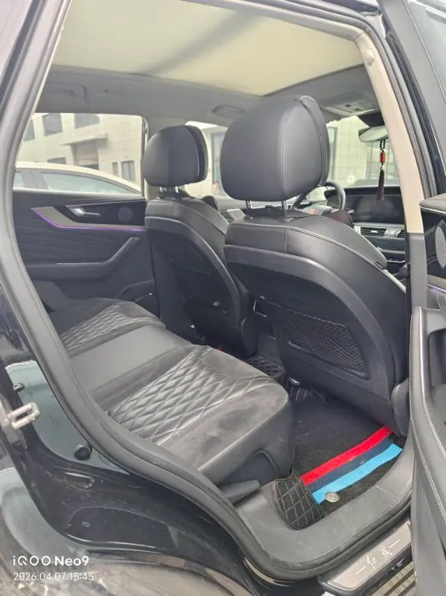 2019 HongQi HS5 2.0T 224HP L4 6AT,autocango,china used car exporter,china ev exporter,chinese used car exporter,chinese used ev exporter