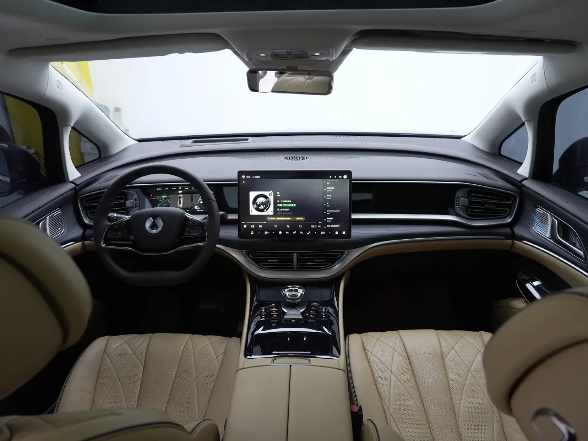 2024 Denza D9 1.5T 139HP L4 E-CVT PHEV 40KWH,autocango,china used car exporter,china ev exporter,chinese used car exporter,chinese used ev exporter