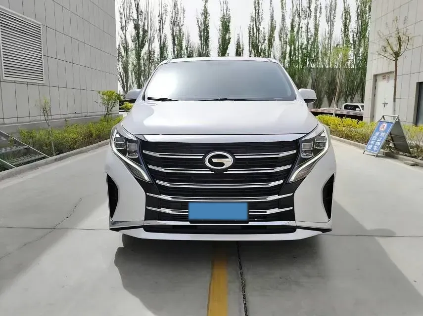 2023 GAC Trumpchi M8 2.0T 252HP L4 8AT,autocango,china used car exporter,china ev exporter,chinese used car exporter,chinese used ev exporter