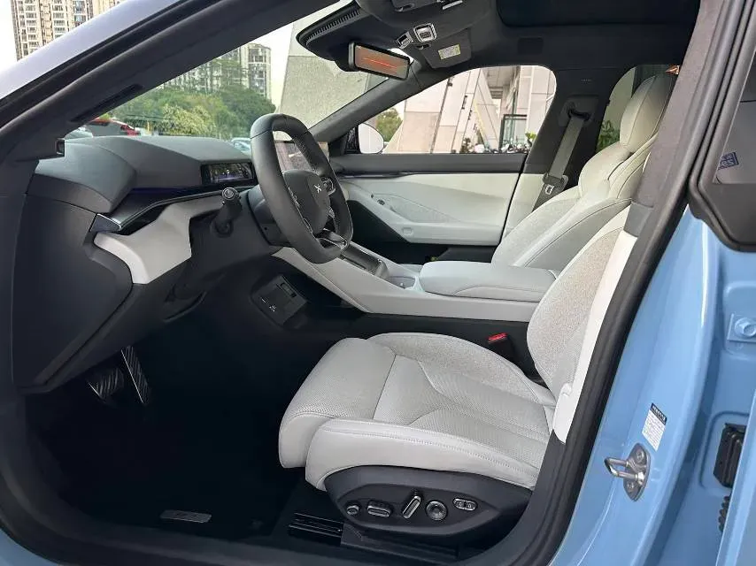 2025 Xpeng P7 BEV,autocango,china used car exporter,china ev exporter,chinese used car exporter,chinese used ev exporter