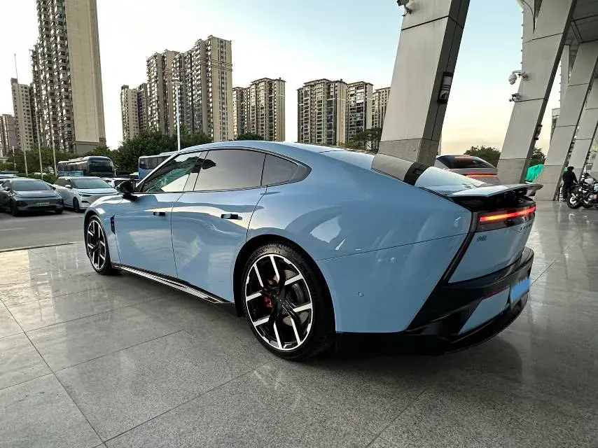 2025 Xpeng P7 BEV,autocango,china used car exporter,china ev exporter,chinese used car exporter,chinese used ev exporter
