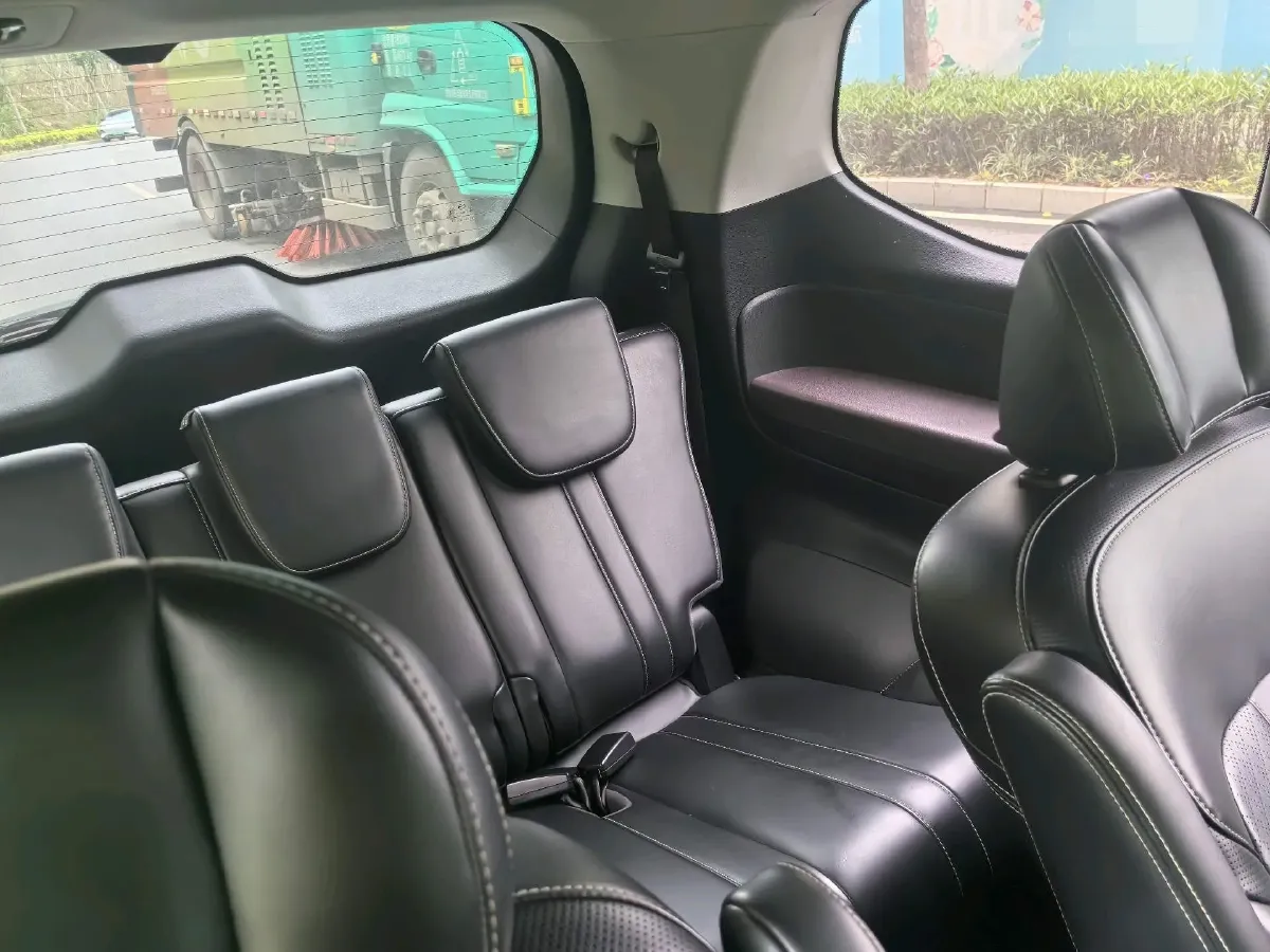 2021 GAC Trumpchi M6 1.5T 169HP L4 7DCT,autocango,china used car exporter,china ev exporter,chinese used car exporter,chinese used ev exporter