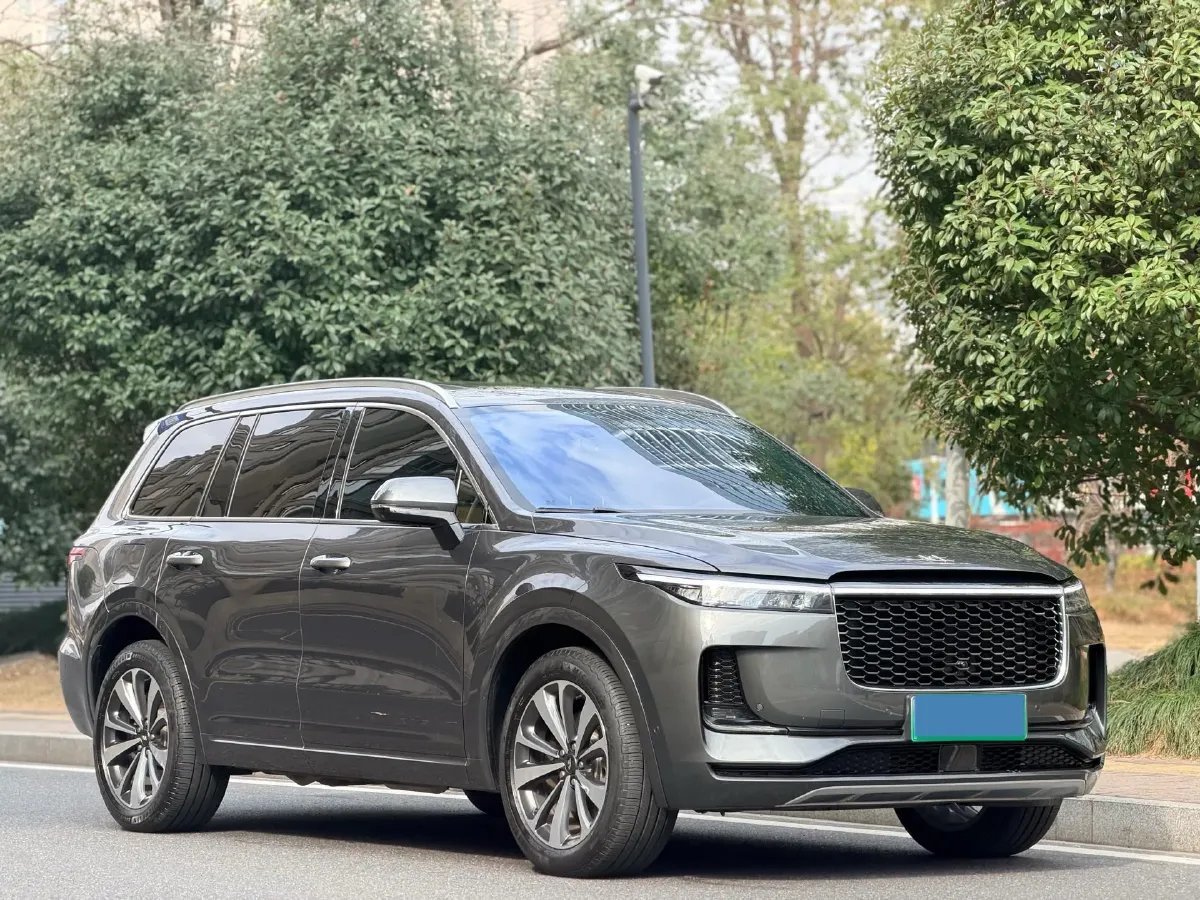 2021 Li ONE Range Extended 131HP REEV 40.5KWH,autocango,china used car exporter,china ev exporter,chinese used car exporter,chinese used ev exporter