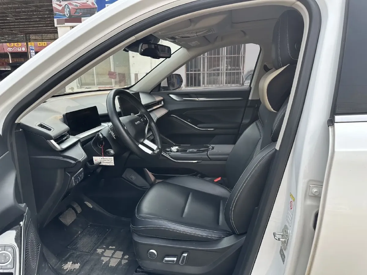 2021 Haval H6 1.5T 169HP L4 7DCT,autocango,china used car exporter,china ev exporter,chinese used car exporter,chinese used ev exporter