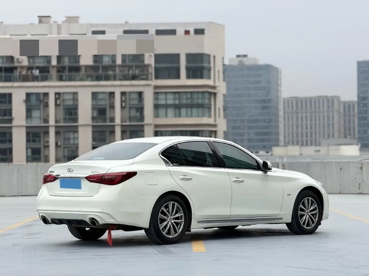 2021 Infiniti Q50L 2.0T 211HP L4 7AT,autocango,china used car exporter,china ev exporter,chinese used car exporter,chinese used ev exporter