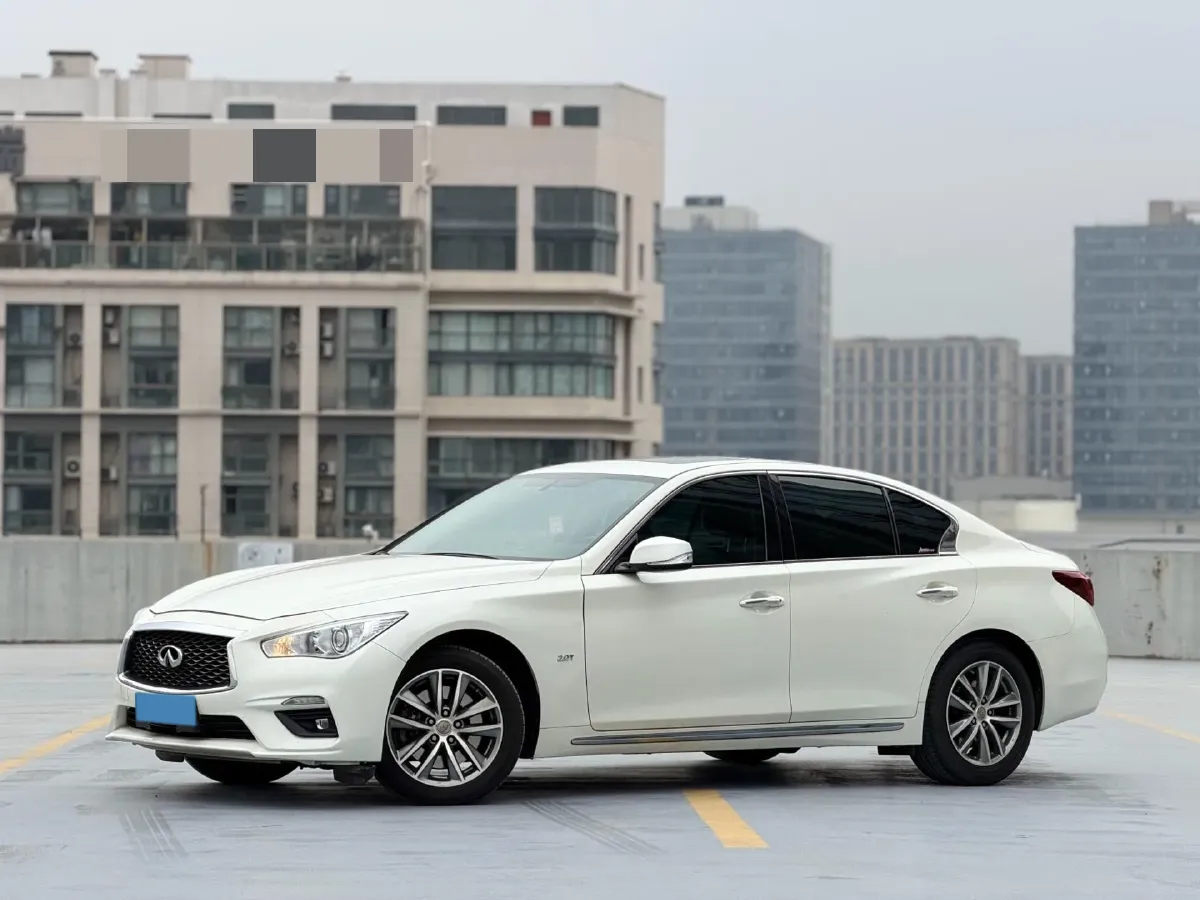 2021 Infiniti Q50L 2.0T 211HP L4 7AT,autocango,china used car exporter,china ev exporter,chinese used car exporter,chinese used ev exporter