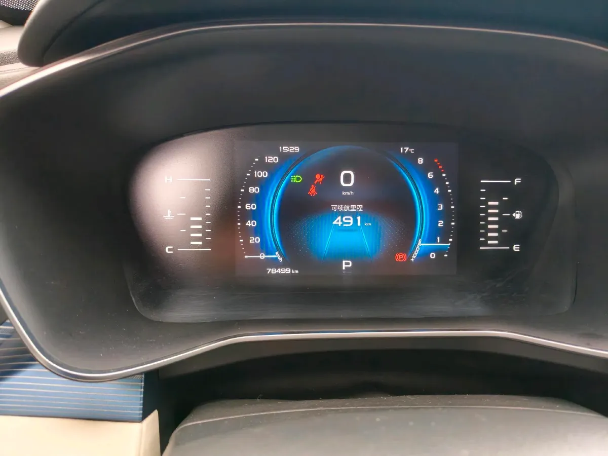 2020 Geely Azkarra 1.8T 184HP L4 7DCT,autocango,china used car exporter,china ev exporter,chinese used car exporter,chinese used ev exporter